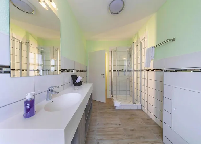 Schlossblick, * ヴェルニゲローデ